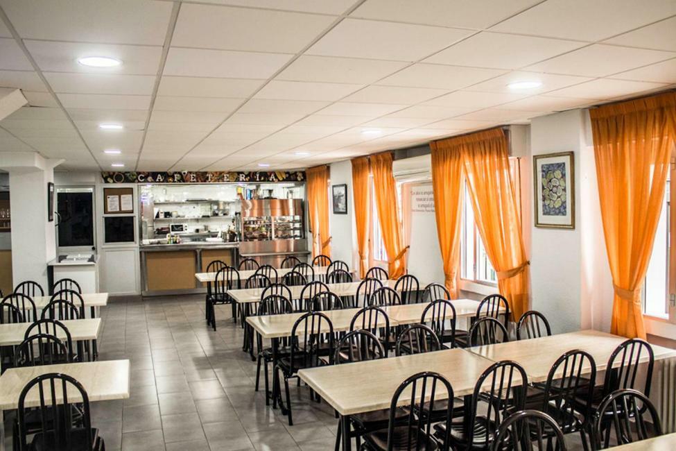 Residencia Gomez Pardo — Photos 2